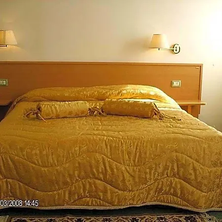 Otel Etruria